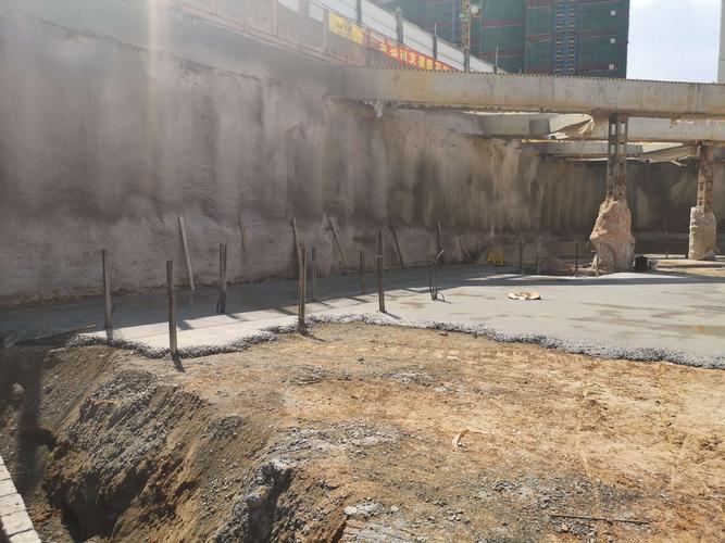 汤坑第一工业区城市更新配套学校基坑支护与土石方工程详解